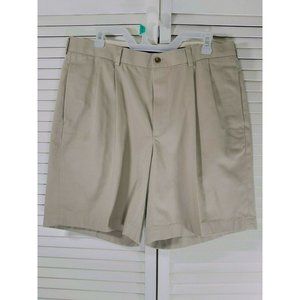 Brooks Brothers Men's Khaki Pleat-front Shorts 36W